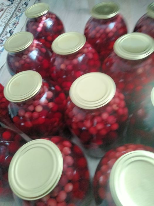 Огурцы ,компоты, консервация