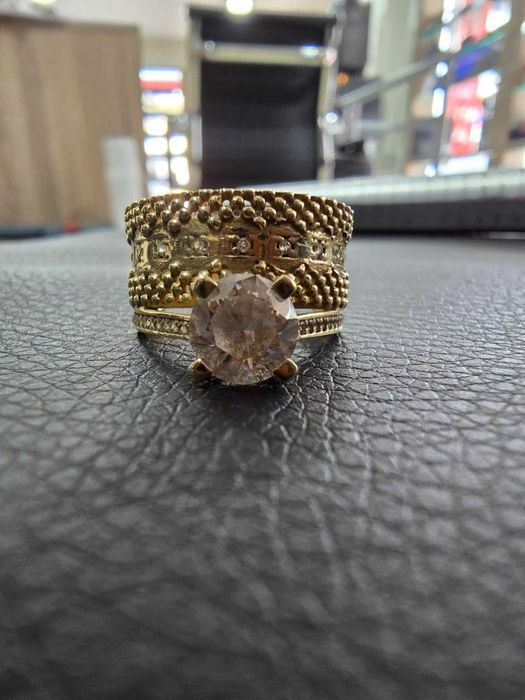 Дамски златен пръстен 14к 4,8грама