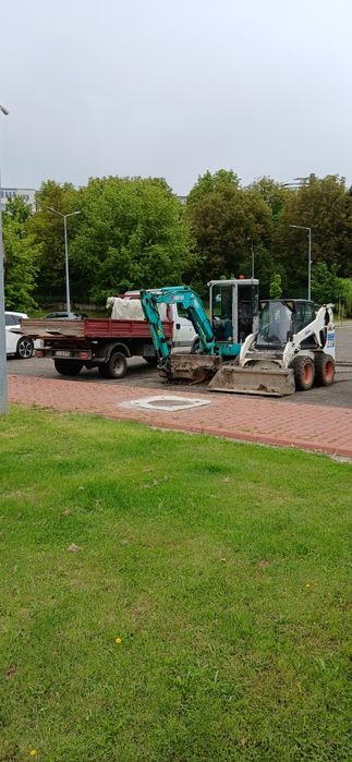 Excavatii Demolari Utilaje de inchiriat miniexcavator bobcat dumper et