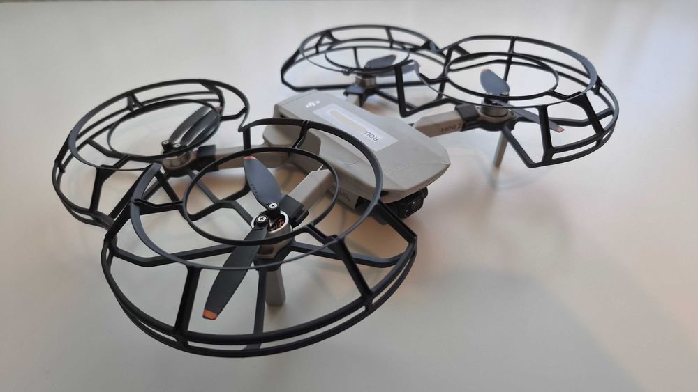Drona DJI Mini 2 Fly More Combo 4K + accesorii