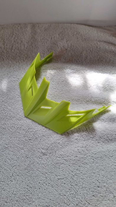 MOON HB3-9 - Каска за велосипед