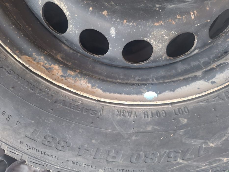 Продам цельный колеса