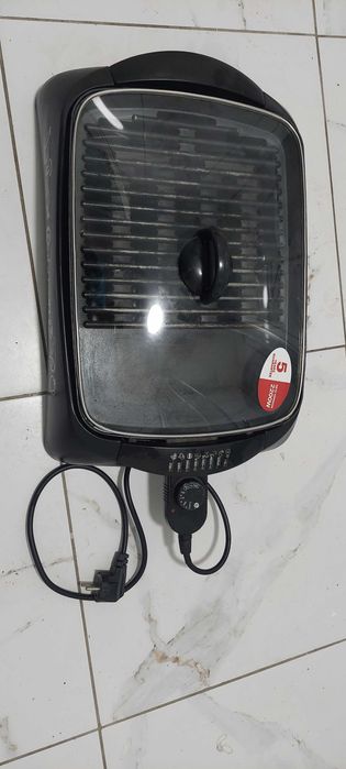 Gratar electric Rohnson