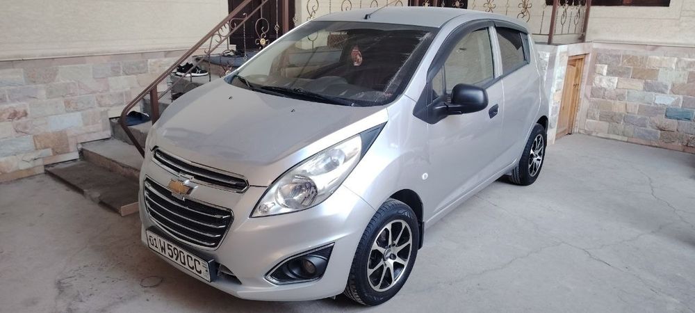 Spark avtamat 2012 sotiladi