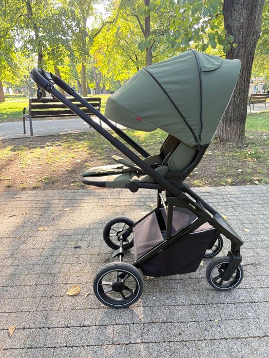 Carrelo лятна количка