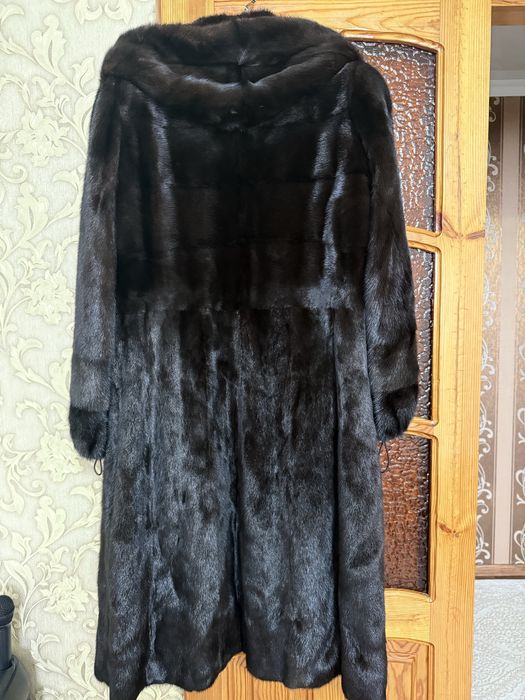 Продается норковая шуба