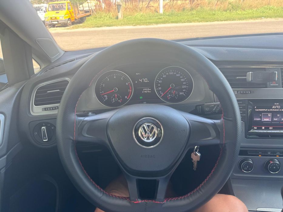 Golf  7 1.2 benzina an 2013