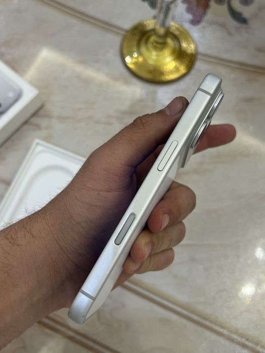 Iphone 17 pro srochna