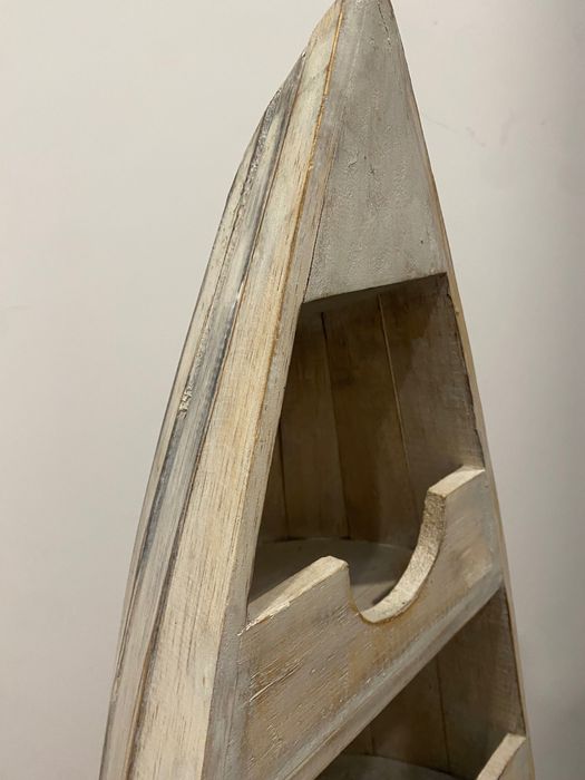 Дървена поставка за вино