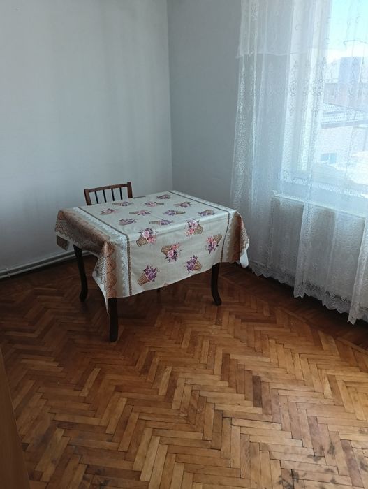 Apartament de inchiriat
