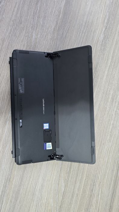 Laptop/tableta dell 2in1 i5 gen8, ssd256, toucscreen