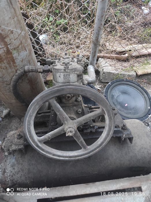 Компресор без ел.двигател самоделка