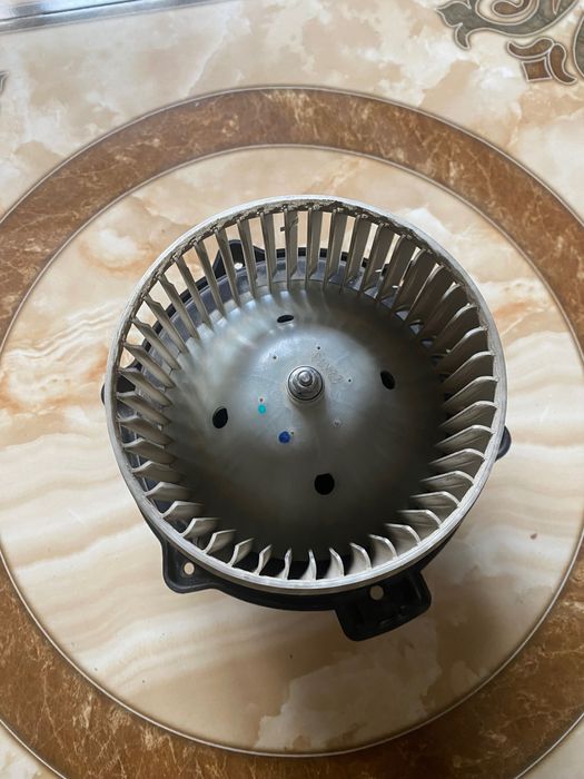 Печка с вентилятором от Лассети и Жентра