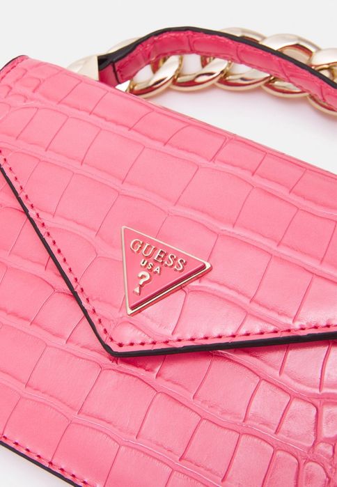 малка чанта Guess