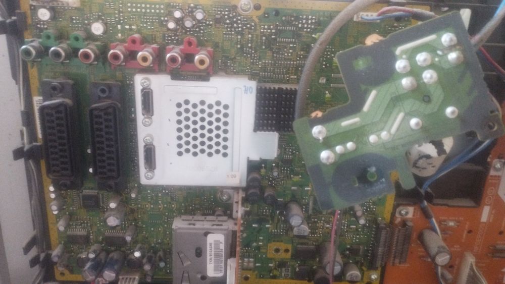 Продаю вот это срочно