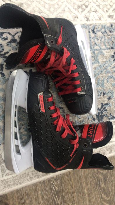 продам коньки 38 размер