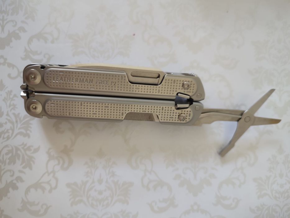 Продам мультитул Leatherman Free P2