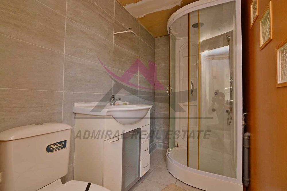 Самостоятелна къща -гр Вълчи дол