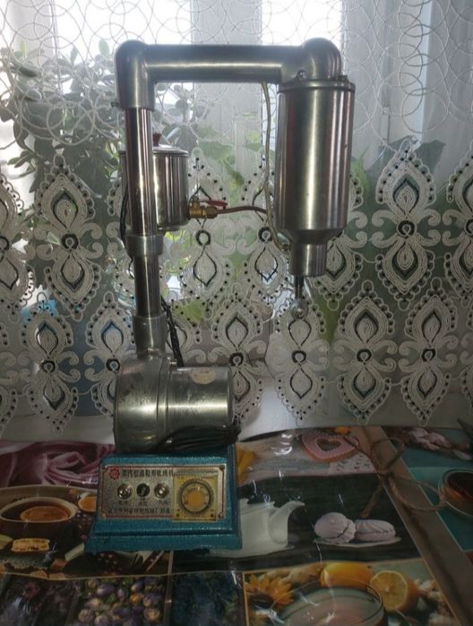 Европейская нитевдевательная машина