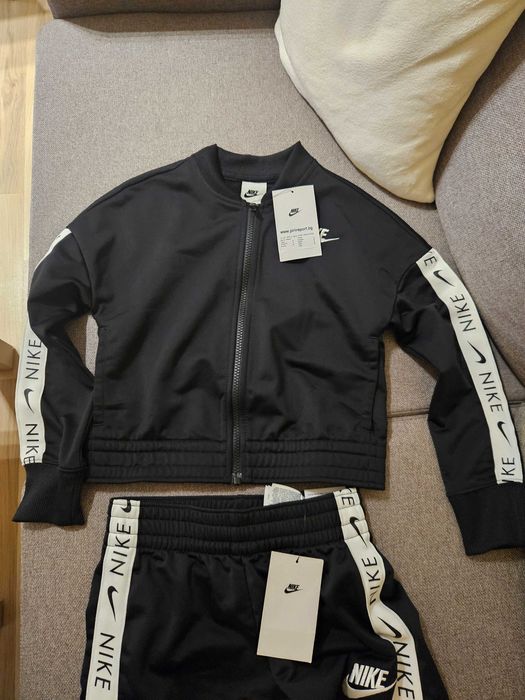 Екип  на  Nike !