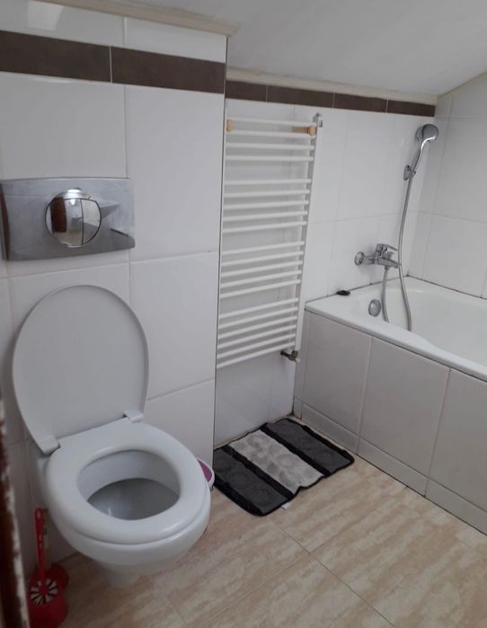 apartament de închiriat