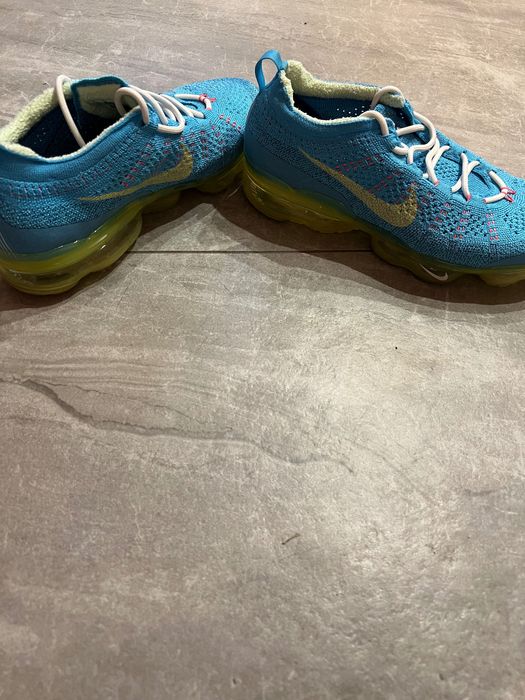 Nike vapormax 2023 43номер