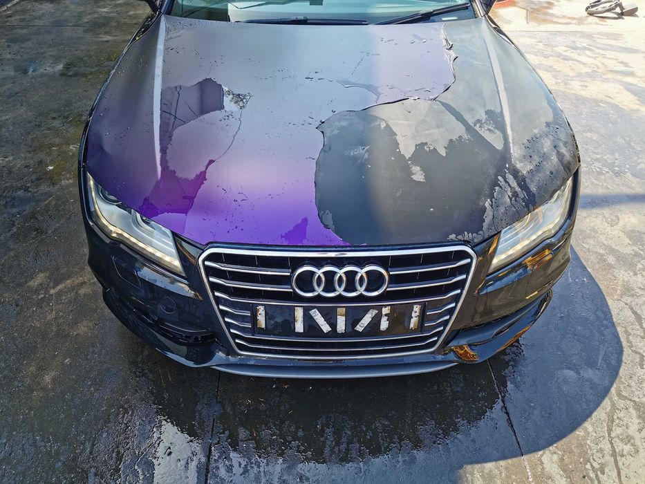 Dezmembreaz audi a7 s-linne 3,0d 245 cp/bara fata a7/capota a7/far a7