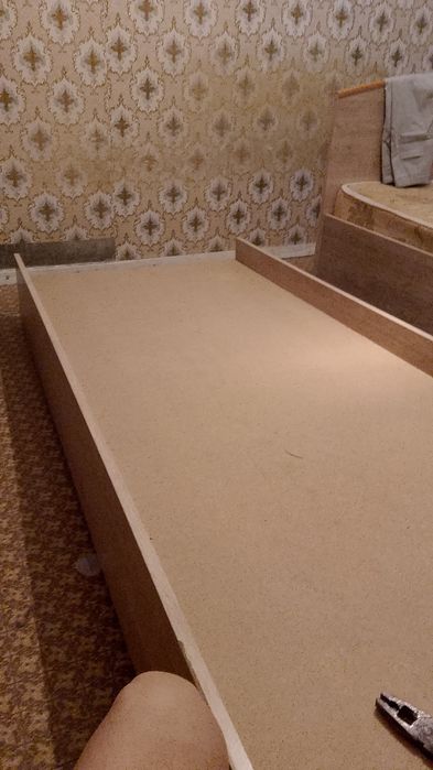 Кровать б/у,продам