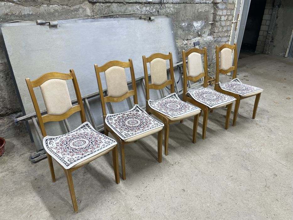 Крепкие стулья 6 шт