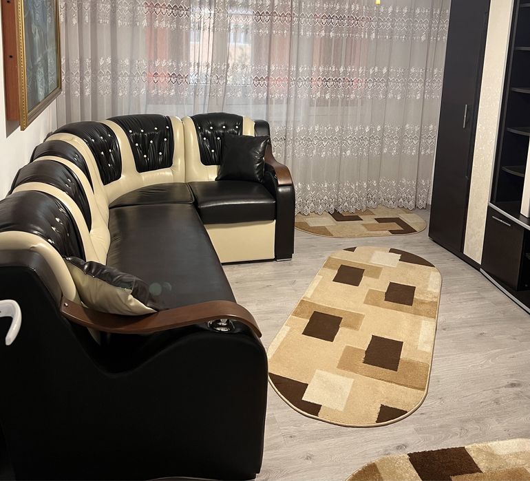 Inchiriez apartament