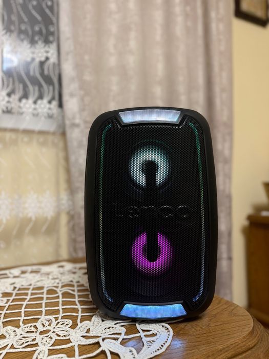 Boxa Lenco noua in stare perfectă