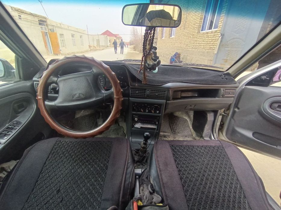 Нексия 1 сотилади