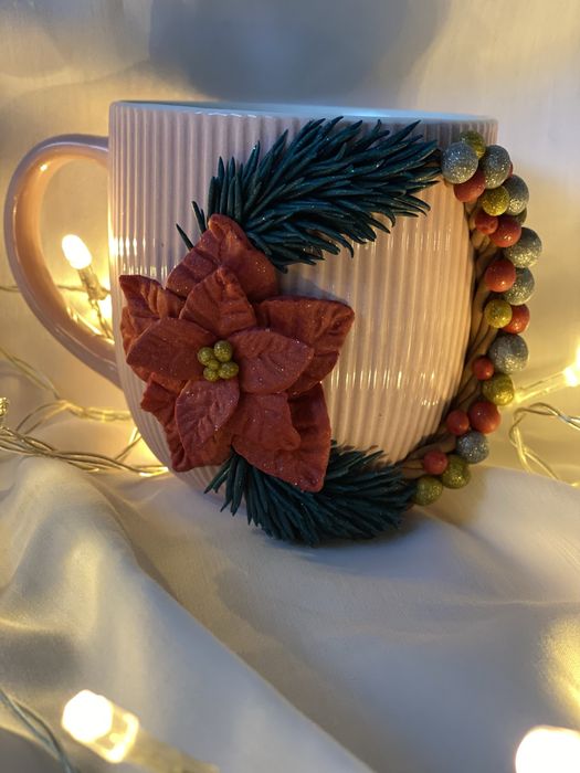 Cana decorata manual cu lut polimeric