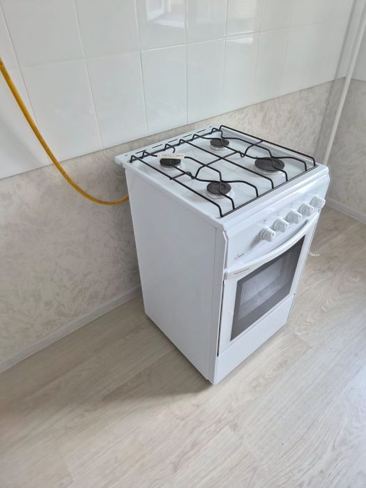 Газплита новая !!