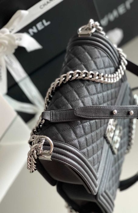 Geanta Chanel Boy 25cm silver, Premium