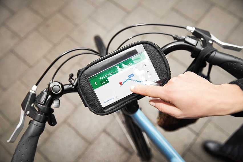 Borseta impermeabila, geanta de bicicleta cu husa suport tactil de telefon, waterproof + iesire casti, bun pt trotineta, moped, scuter; noua, Germania