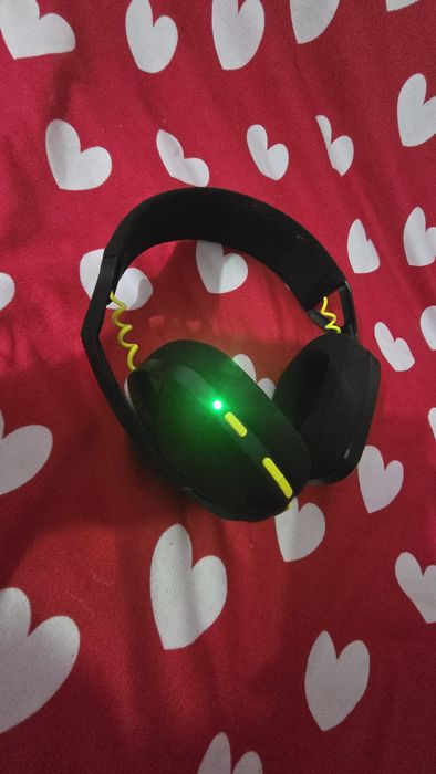 Logitech G435 Bluetooth Gaming