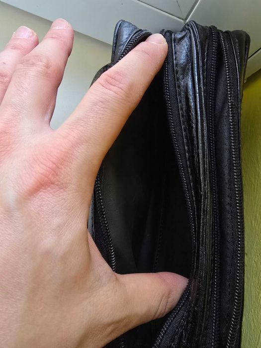 Borseta din piele Benvenutti