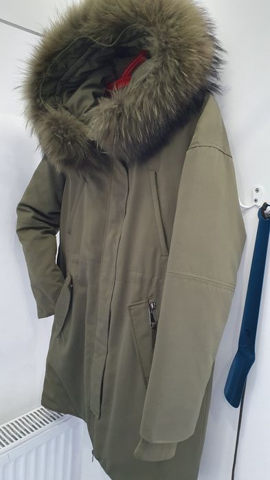 Продам парку 5000 тг.