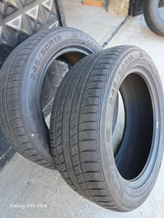 Гуми 245/50 R19 2бр