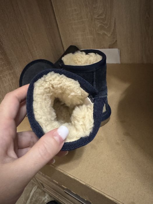 Продам сапоги детские 23 размер теплые