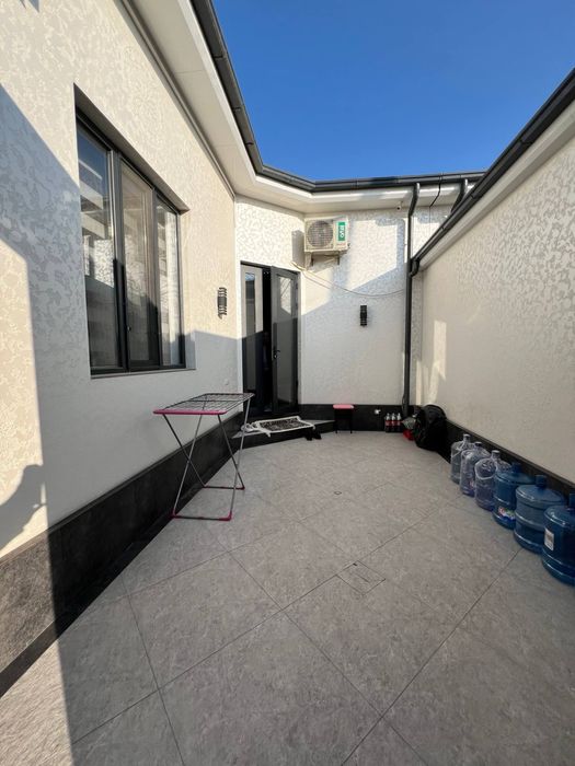 Продается 3-комнатная квартира(на земле) Янгихаёт,махалля Байнал Минал