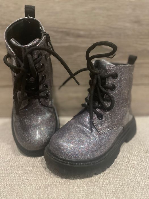 Детски стилни боти