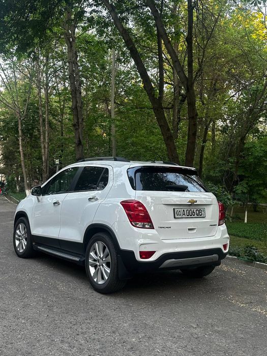 Продаю трекер 1