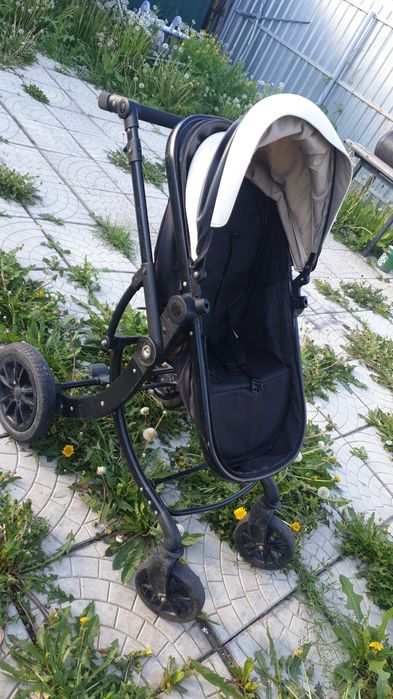 Продам коляску детскую.