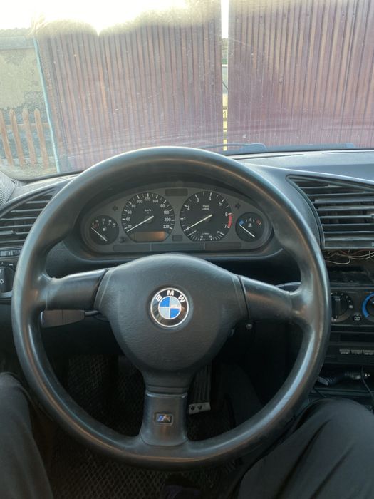 BMW e36 316i в хорошем состоянии
