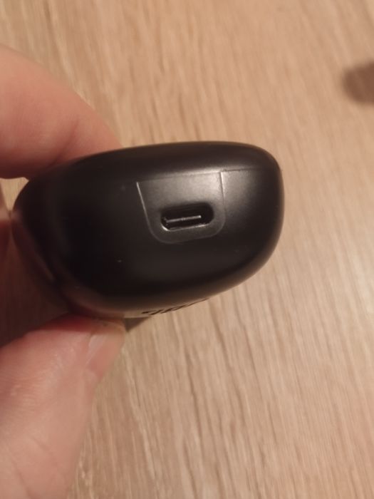 Carcasă Originală JBL Tune 225TWS - Încărcare USB-C