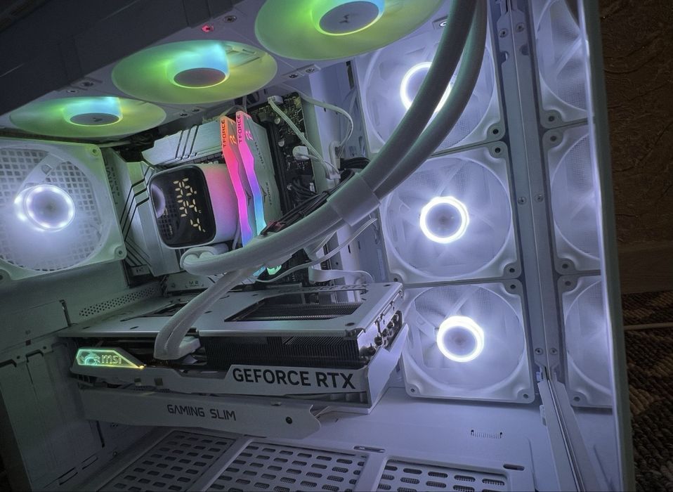 DDR5 64 Gb /RTX 4070 Ti Super / Core i7-14700K