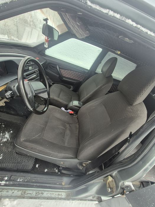 Сиденя приора 2 .