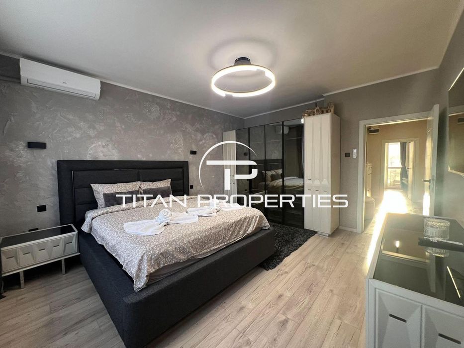 Дава се под наем Четиристаен апартамент в Варна, Център - 120 кв.м за 1500 € - Снимка #5